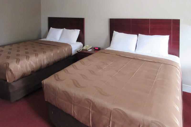Quality Inn & Suites Port Arthur - Nederland Екстер'єр фото